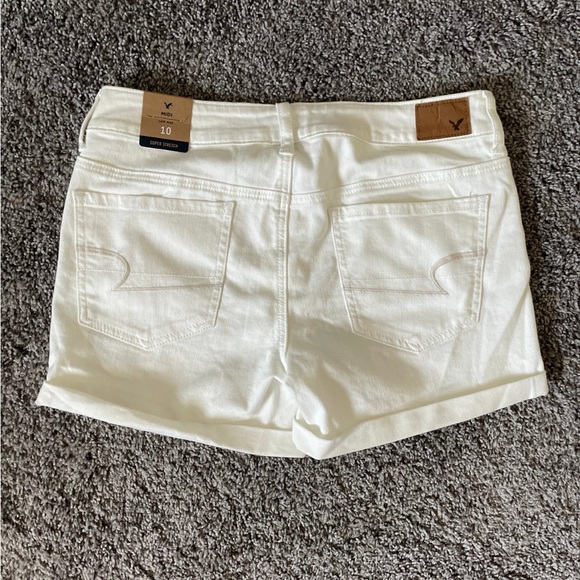 AE Shorts - Picture 5 of 5